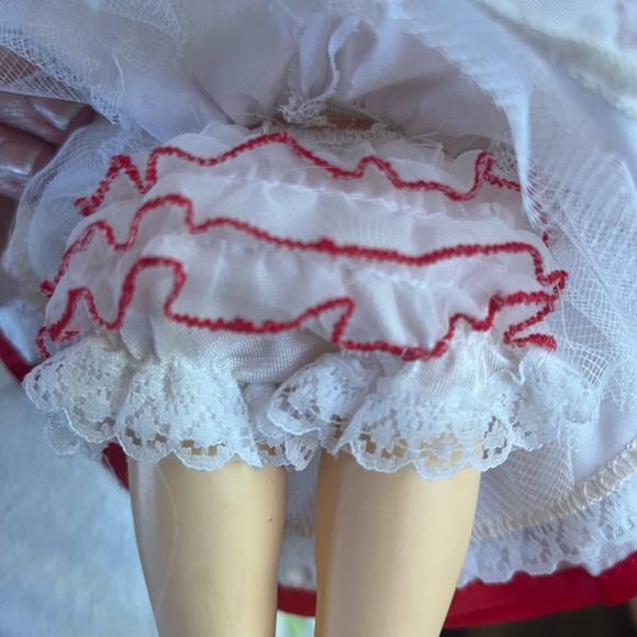 2 Shirley Temple Classic Dolls - Picture 7 of 8